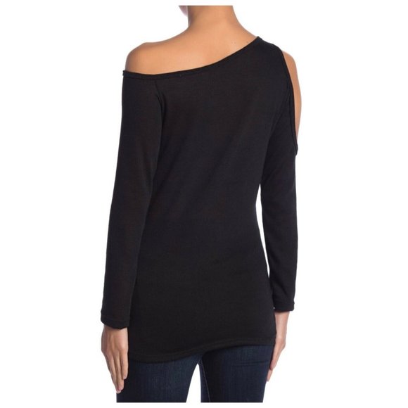 Go Couture Solid Off The Shoulder Cutout Sweater - Picture 3 of 6